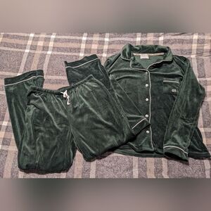 listing-status-banner